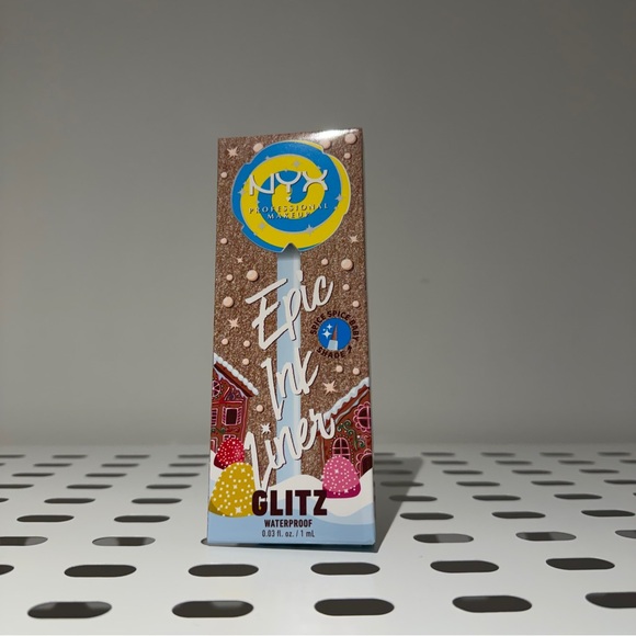 NYX Professional Makeup Holiday Candy Swirl Eyeliner - Picture 5 of 5